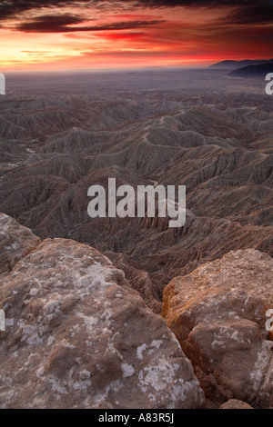 Lever du soleil des Badlands de Anza Borrego Desert Point Polices State Park en Californie Banque D'Images