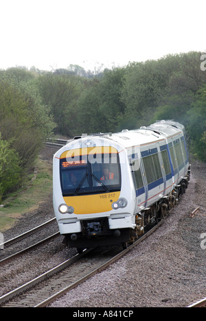 Chiltern Railways train diesel de la classe 168 à Hatton North Junction, Warwickshire, England, UK Banque D'Images