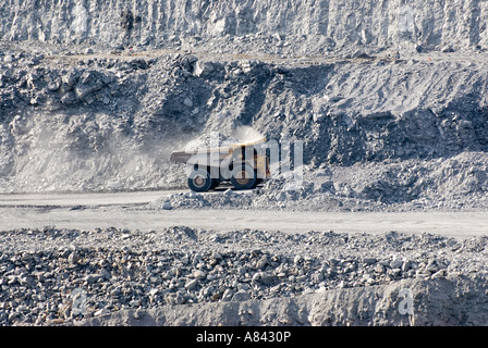 Dump Truck en exploitation à ciel ouvert mine Frasers mine d'Otago en Nouvelle Zélande Banque D'Images