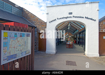 Great Torrington, Devon, Angleterre. L'entrée arrière de la marché de pannier, construit en 1842. Banque D'Images