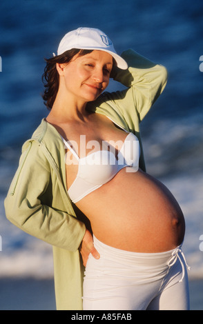FEMME ENCEINTE Banque D'Images