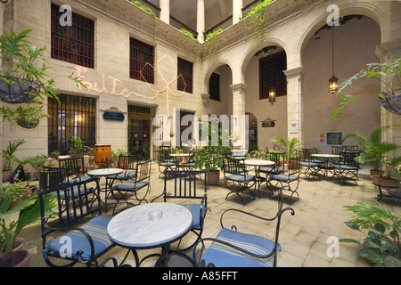 Cour intérieure, l'hôtel Palacio O'Farrill, La Havane, Cuba, Caraïbes Banque D'Images