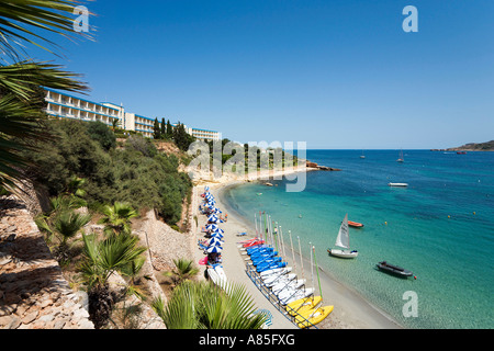 Hôtel Mellieha Bay, la baie de Mellieha, Malte Banque D'Images