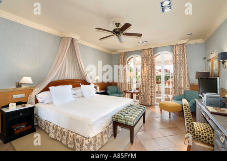 Chambre Standard dans le luxe Gran Hotel Bahia del Duque Resort, Costa Adeje, Playa de las Americas, Tenerife, Îles Canaries Banque D'Images