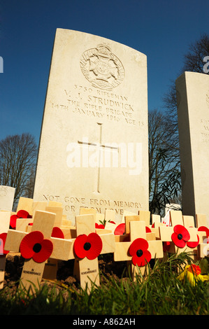 Tombe du plus jeune soldat WW1 Banque D'Images