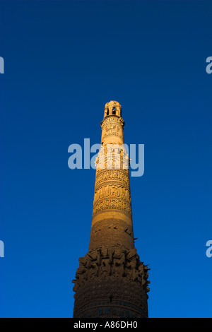 La province de Ghor en Afghanistan Minaret de Djam 12ème siècle à l'aube Banque D'Images