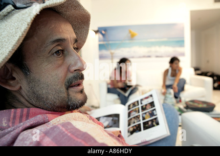 Vue d'un homme avec une barbe. Banque D'Images