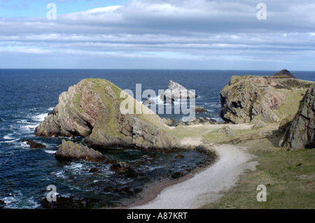 Portknockie côte pittoresque robuste de roches et de plages donne sur le Moray Firth dans la région de Grampian Ecosse Banque D'Images