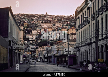 Côte raide à Valparaiso, Chili Banque D'Images