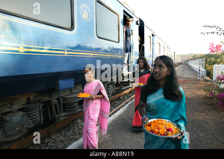 Deccan Odyssey train / train Maharaja Indien, l'Inde Banque D'Images