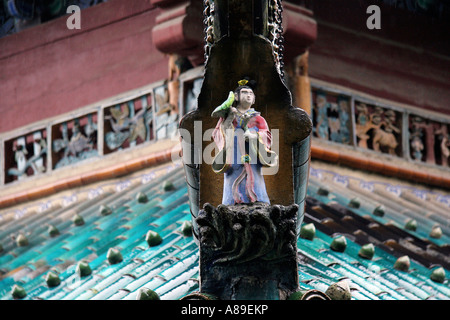 Toit en bois figure, couvent, Wudangshan , Chine, Banque D'Images