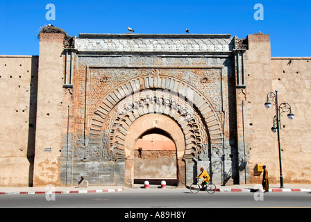 Vieille ville orientale porte Bab Agnaou Marrakech Maroc Banque D'Images