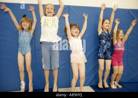 Dothan Alabama, Westgate Park Recreation Center, centre, classe de gymnastique, filles, jeunes jeunes jeunes jeunes jeunes filles enfant enfant enfant enfant enfants, jum Banque D'Images