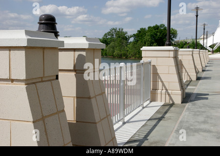 Montgomery Alabama, River Waterwalk, Woodruff Lake, Alabama River Water Visitors Travel Voyager tourisme touristique sites touristiques culture cultura Banque D'Images