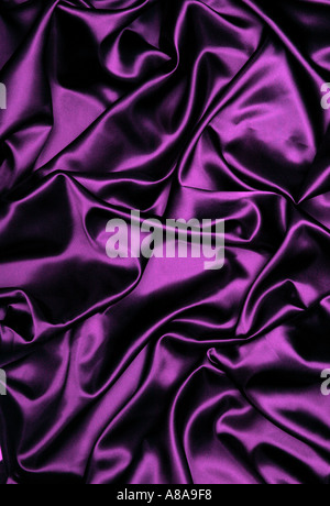 Fond tissu satin violet Banque D'Images