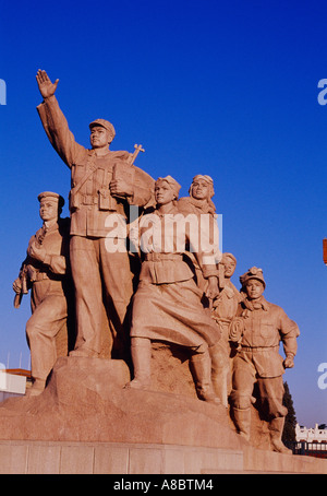 Chine Pékin Statue devant de Mao Zedong memorial building Banque D'Images