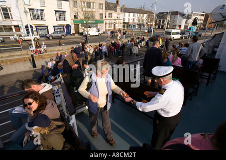 Bideford Devon UK quay Lundy Island les passagers d'MME Oldenburg Banque D'Images