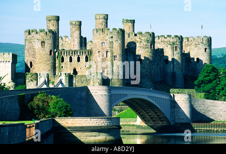 Château médiéval, construit par le Roi Edouard 1, sur la rivière Conwy, Snowdonia, dans la région de Gwynedd dans le nord du Pays de Galles, Royaume-Uni Banque D'Images