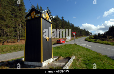 Un service de dépannage AA PHONE BOX SUR LE B974 ROUTE PRÈS DE BANCHORY DANS L'EST DE L'ECOSSE.UK Banque D'Images