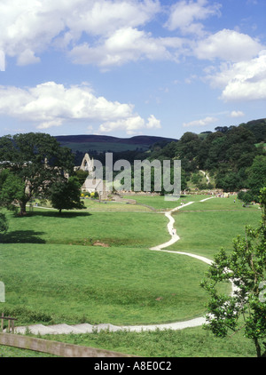 Dh Saint-cergue Yorkshire du Nord parc River Wharfe personnes Chemin Banque D'Images