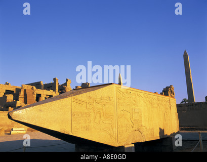 Obélisque d'Hatchepsout, Temple de Karnak, Louxor, Égypte, Banque D'Images