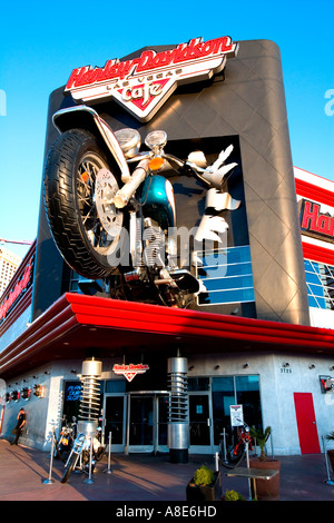 Las Vegas Harley Davidson Cafe sur la bande de Gaza avec des affiches accrocheuses et expositions Banque D'Images