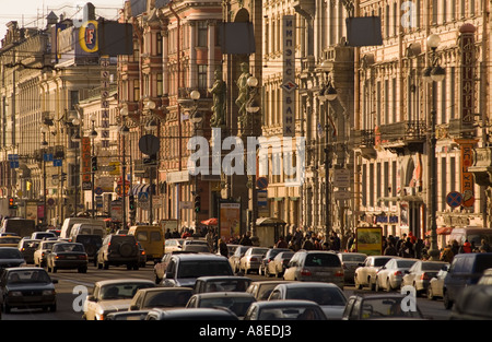 Nevsky Prospkt.La route centrale à Saint-Pétersbourg, en Russie. Banque D'Images