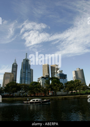 Taxi de l'eau sur le Fleuve Yarra de Melbourne, Australie. Banque D'Images