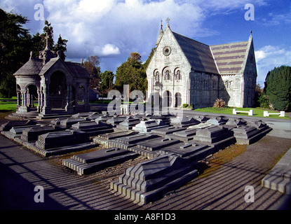 Cimetière Glasnevin Dublin cimetière tombes de l'église Banque D'Images