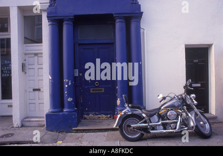 La porte bleue a utilisé dans le film 'Notting Hill' une comédie romantique mettant en vedette Hugh Grant. West London années 1999 1990 HOMER SYKES Banque D'Images