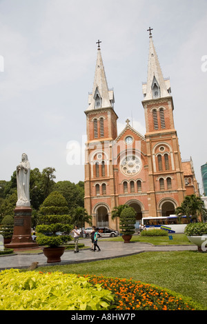 La Cathédrale Notre Dame, Ho Chi Minh City, Vietnam Banque D'Images