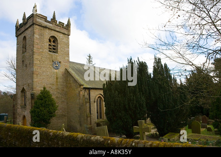 Vue sur St James Church à Taxal près de Whaley Bridge dans le Derbyshire Banque D'Images