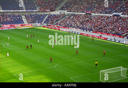 Hannover 96 jouant un match de Bundesliga contre Nuernberg à l'AWD-Arena, Basse-Saxe, Allemagne. Banque D'Images