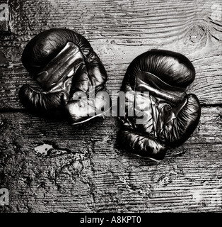 Des gants de boxe. Photo par Patrick Acier et Brian Moody. Moodysteel MoodySteel www.co.uk patricksteel Banque D'Images