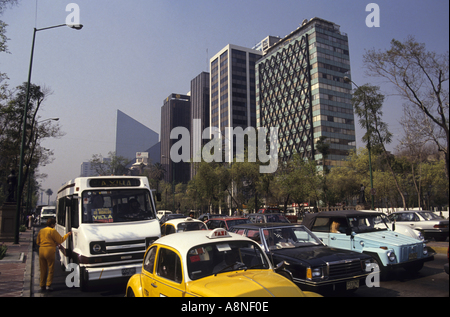 Mexico Embouteillage sur le Paseo De La Reforma Avenue Banque D'Images