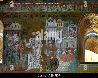 Sicile Italie Palerme La Chapelle Palatine dans le Palais Norman mosaïque dans les allées les Disciples Bas-Saint-Paul dans un panier de Banque D'Images