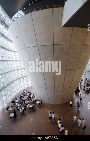 Intérieur de nouveau spectaculaire Tokyo National Art Center à Tokyo, Japon Banque D'Images