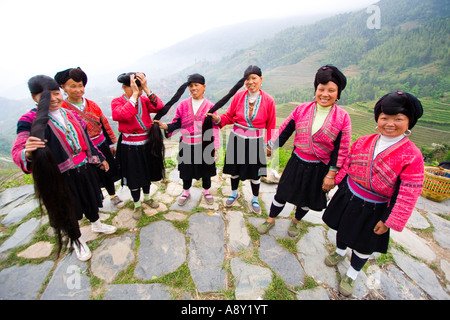 Yao aux cheveux longs au-dessus des minorités ethniques chinois Ping An Chine Longsheng Village Banque D'Images