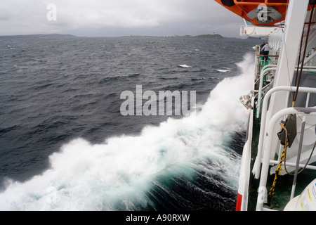 Une mer à bord du navire de croisière Hurtigruten MS Nordlys au sud de la Norvège Vardo Banque D'Images