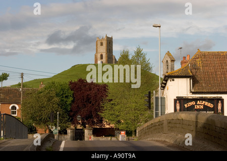 Angleterre Somerset Burrow Mump Terrier Pont St Michaels chapelle perché Banque D'Images
