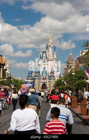 Le Château de Cendrillon, Walt Disney's Magic Kingdom, Orlando, Florida, United States Banque D'Images