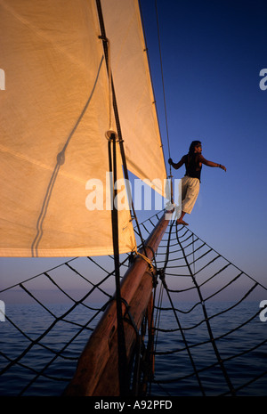 Scans de marin à bord de l'horizon des croisières au coucher du soleil, bateau de pirate Cabo San Lucas Mexique Banque D'Images