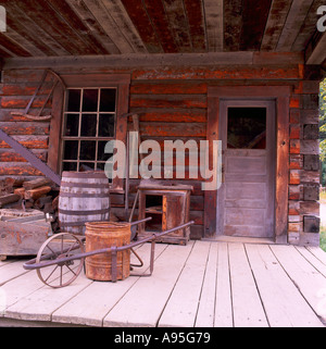 Maison ancienne restaurée dans la ville historique de la ruée vers l'de Barkerville dans la région de Cariboo en Colombie-Britannique, Canada Banque D'Images