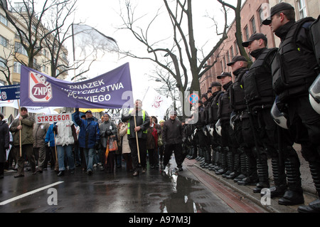 Manifestation des enseignants à Varsovie, contre Ministre polonais de l'éducation Roman Giertych Banque D'Images