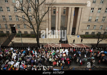 Les enseignants manifestation à Varsovie en face du ministère de l'éducation, contre Ministre polonais de l'éducation Roman Giertych Banque D'Images