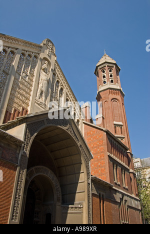 Paris, France. Eglise de Saint Christophe de Javel (15e arr) Banque D'Images