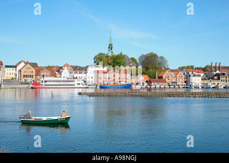 Vue panoramique sur la mer Baltique à Kappeln Schlei Fjord en Schleswig Holstein dans le Nord de l'Allemagne Banque D'Images