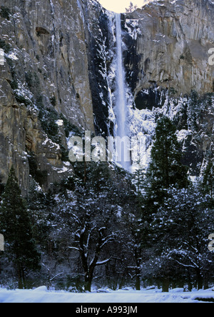 Bridalveil Falls in Yosemite N.P. California USA Banque D'Images