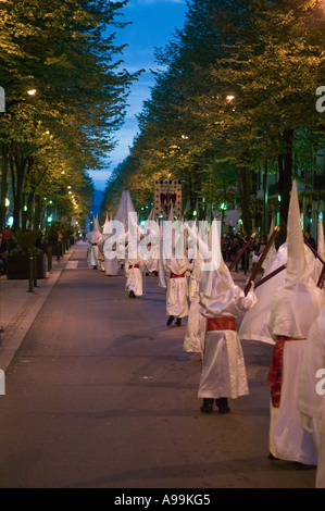 Notre Dame des Douleurs Easter procession religieuse au cours de la Semaine Sainte Semaine Sainte dans la Gran Via Bilbao pays basque espagne Europe Banque D'Images