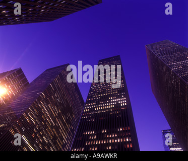 Immeuble de bureaux haut de la sixième avenue MANHATTAN NEW YORK USA Banque D'Images